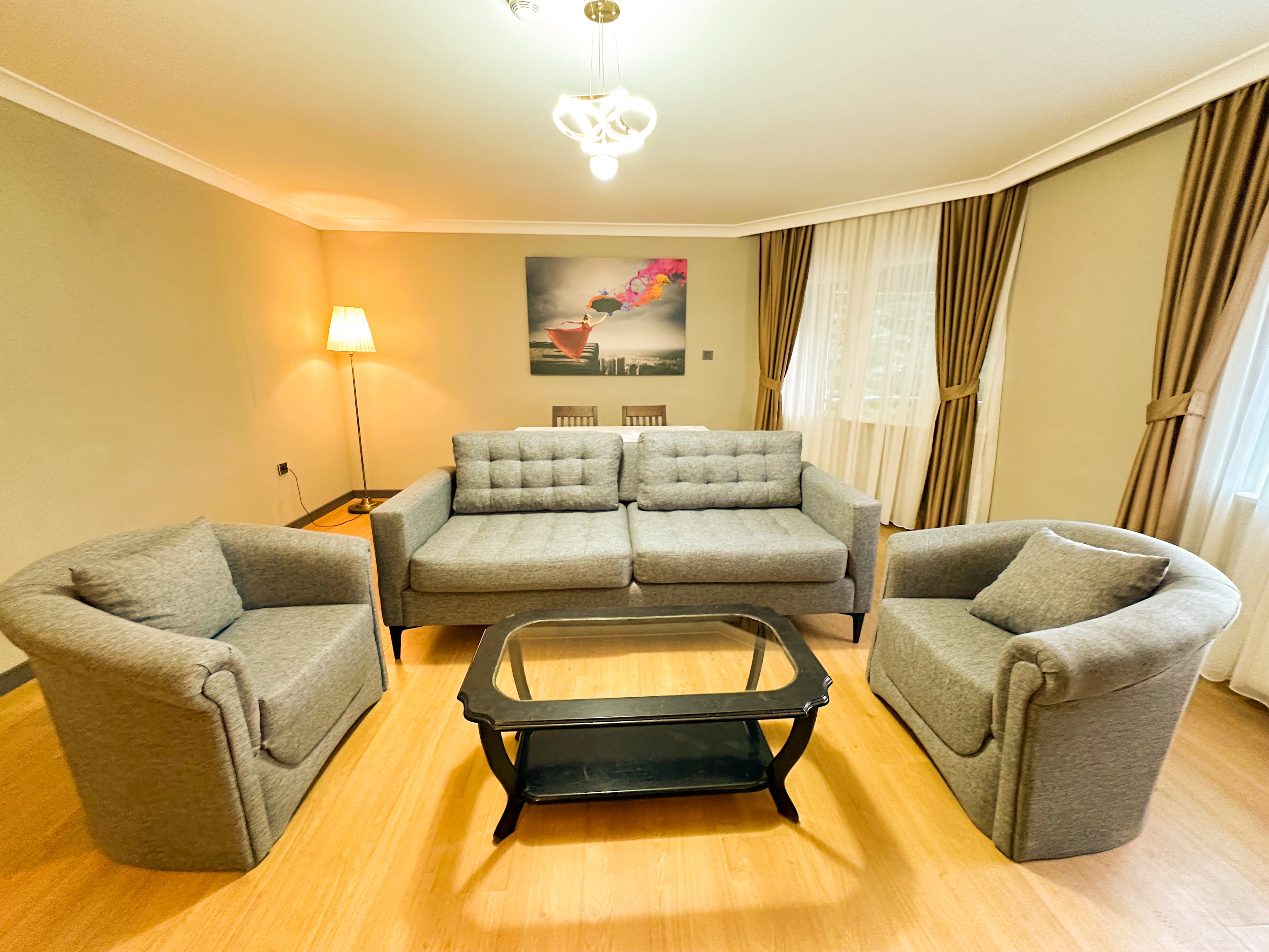 Honeymoon Suite Oda